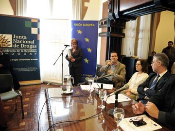 Evento “Género y Microtráfico de Drogas” en el Edificio Artigas