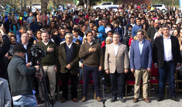 Lacalle Pou y autoridades