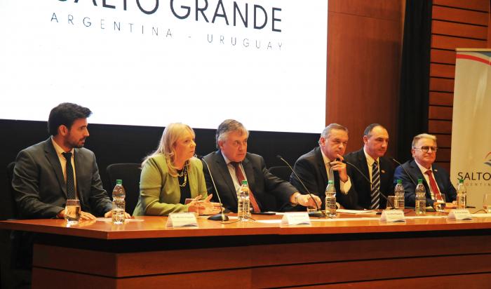 Presentación de segunda fase de obrsa en Salto Grande