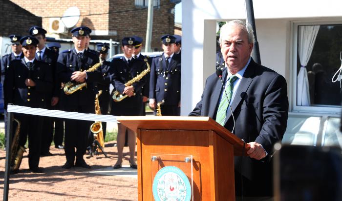 Ministro del Interior, Luis Alberto Heber, durante su oratoria en Casarino