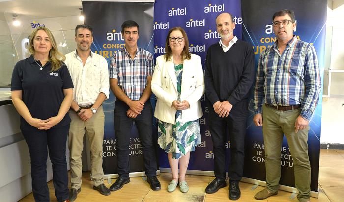 Autoridades de Antel