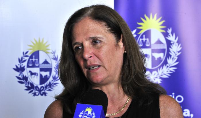 Ministra de Industria, Energía y Minería, Elisa Facio, en diálogo con Comunicación Presidencial