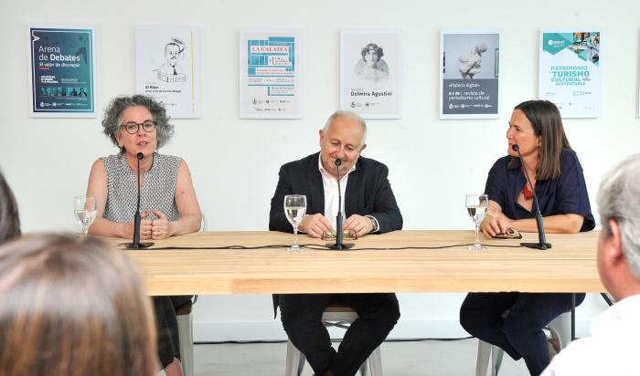 Toma de posesión del cargo de María Frick