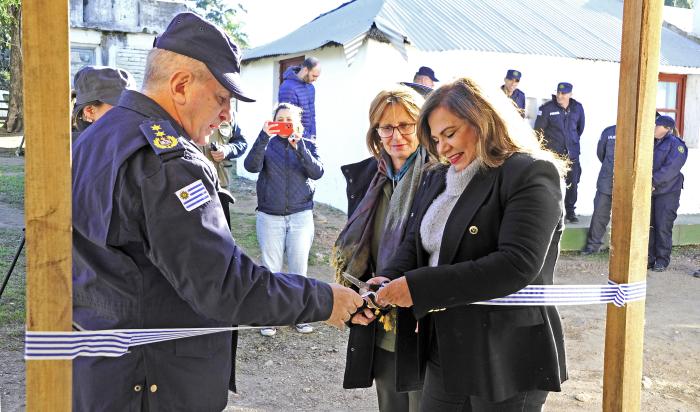 Mendoza y directora de la unidad 23