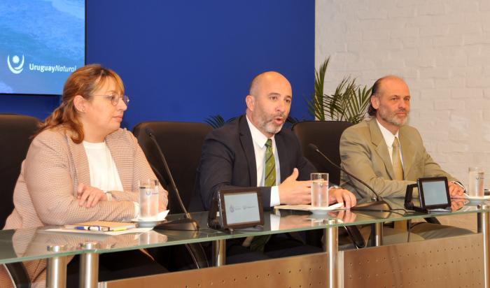 Autoridades del Miem presentan Fondo para propuestas turísticas