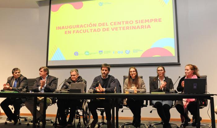 Inauguración centro Siempre en Facultad de Veterinaria