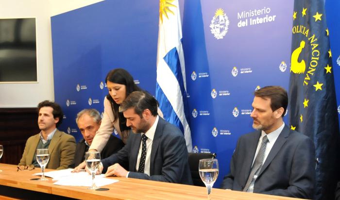 Ministro del Interior, Nicolás Martinelli, durante el acto.