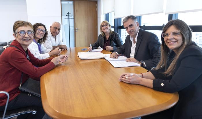 Orsi con representantes del PIAs