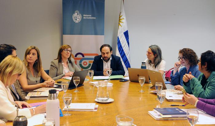 Reunión de la Junta Nacional de Cuidados