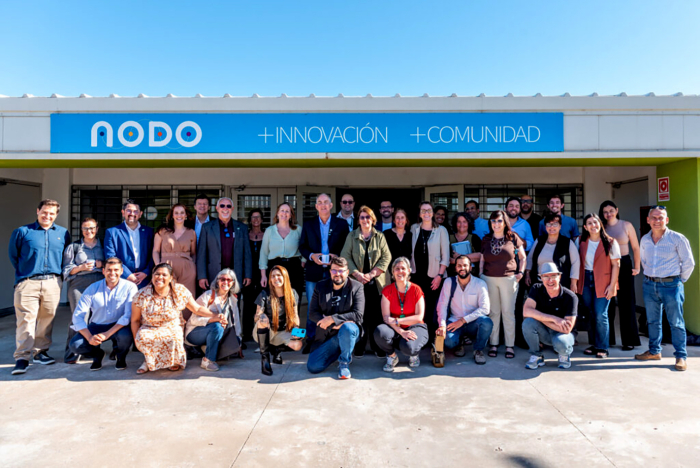 Autoridades en el Polo Educativo Tecnológico del Chuy