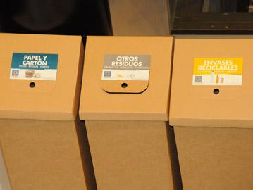 Cajas para almacenamiento de residuos