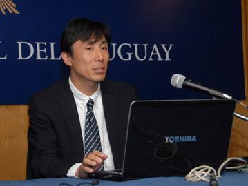 Experto japonés en televisión digital Tomofumi Yoshimi