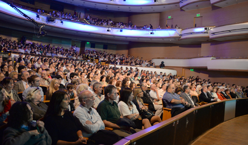Científicos en Auditorio del Sodre