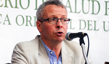 Ministro interino de Salud Pública, Leonel Briozzo