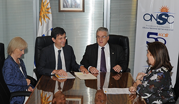 Autoridades de la ONSC uruguaya y del español INAP