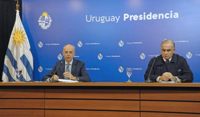 Ministro de Defensa, Javier García, y subsecretario, Rivera Elgue