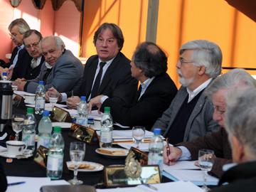 Ministro Lorenzo en Consejo de Ministros