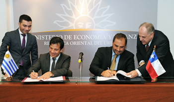 Firma de acuerdo entre Chile y Uruguay
