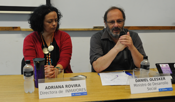 Adriana Rovira, directora de Inmayores, y Daniel Olesker, ministro de Desarrollo Social