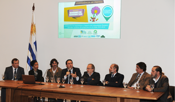 Autoridades en evento de la Junta Nacional de Drogas