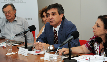 Director de Oficina de Planeamiento y Presupuesto, Álvaro García