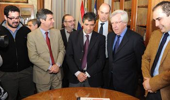 Poder Ejecutivo presentó al Legislativo Proyecto de Presupuesto Nacional 2015 - 2019