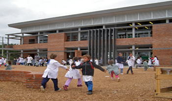 Escuela estrenada en Cerro Pelado, departamento de Rivera