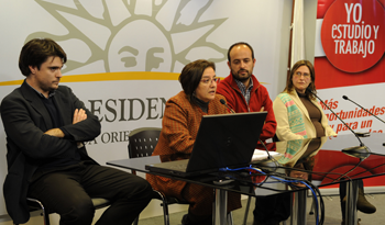 Graciela Rodríguez, directora Nacional de Empleo y Matías Rodríguez del INJU, en Torre Ejecutiva