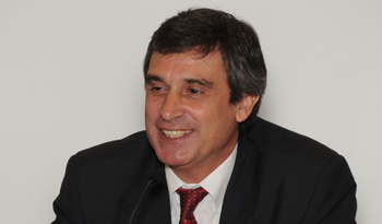 Director de la Oficina de Planeamiento y Presupuesto, Álvaro García