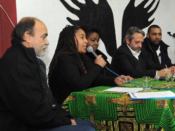 Ministro de Vivienda, Francisco Beltrame e integrantes del Plan Juntos en Mundo Afro