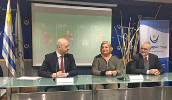 Carámbula, Kechichian y Liberoff en firma para nuevas adhesiones a marca país