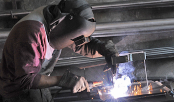 Trabajador de la industria metalúrgica