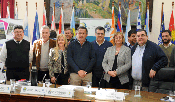 Kechichián en Congreso de Intendentes