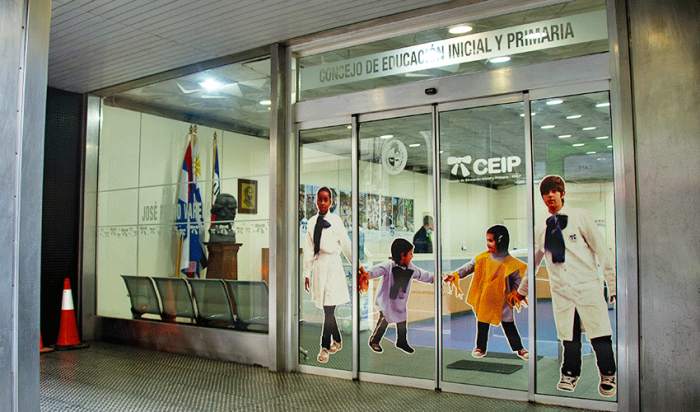 Fachada del CEIP