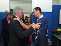 Presidente Vázquez dio el puntapié inicial en el partido despedida de Álvaro “Chino” Recoba Presidente Vázquez dio el puntapié inicial en el partido despedida de Álvaro “Chino” Recoba