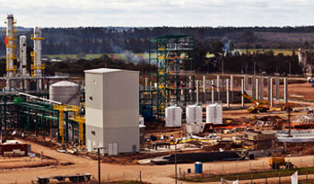 Planta de Ancap en construcción en Paysandú