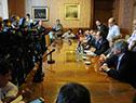 Gobierno anunció reducción de aranceles que pagan los comercios por ventas con tarjeta de crédito y débito