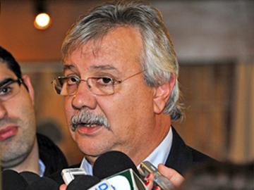 Ministro de Transporte y Obras Públicas, Enrique Pintado