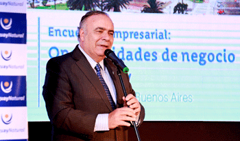 Embajador Héctor Lescano
