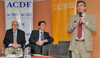 Director de OPP, Álvaro García, en actividad de ACDE