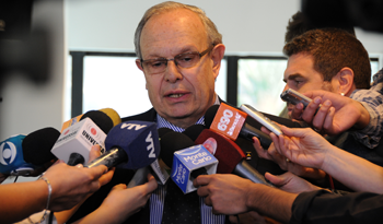 El vicepresidente de Ancap, Germán Riet, dijo que rebajar los precios de combustibles ahora sería un “disparate operacional”