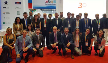 Delegación uruguaya en la feria China International Import Expo
