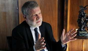 Ministro de Industria, Energía y Minería, Roberto Kreimerman