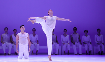 Ballet Nacional del SODRE. Foto de Santiago Barreiro.