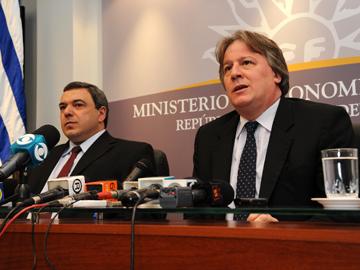 Presidente del Banco Central, Mario Bergara y ministro de Economía y Finanzas, Fernando Lorenzo