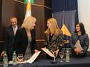 Ministra Carolina Cosse en conferencia de prensa junto a autoridades de Ancap