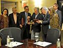 Vázquez mantuvo un encuentro con el ministro de Salud de Malasia, Dzulkefly Ahmad