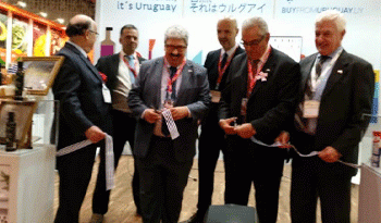 Inauguración de estand Uruguay en Foodex en Japón