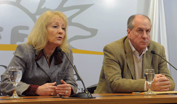Ministra de Industria, Carolina Cosse, y su par de Trabajo, Ernesto Murro