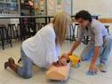 Estudiantes del liceo de Ciudad del Plata participaron de un curso de resucitación cardíaca básica y desfibrilación externa automática